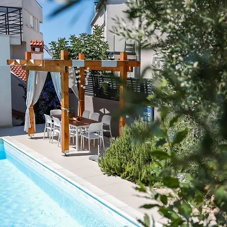 Val Holiday home Zadar