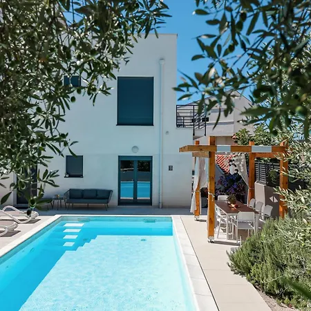 Holiday home Val *